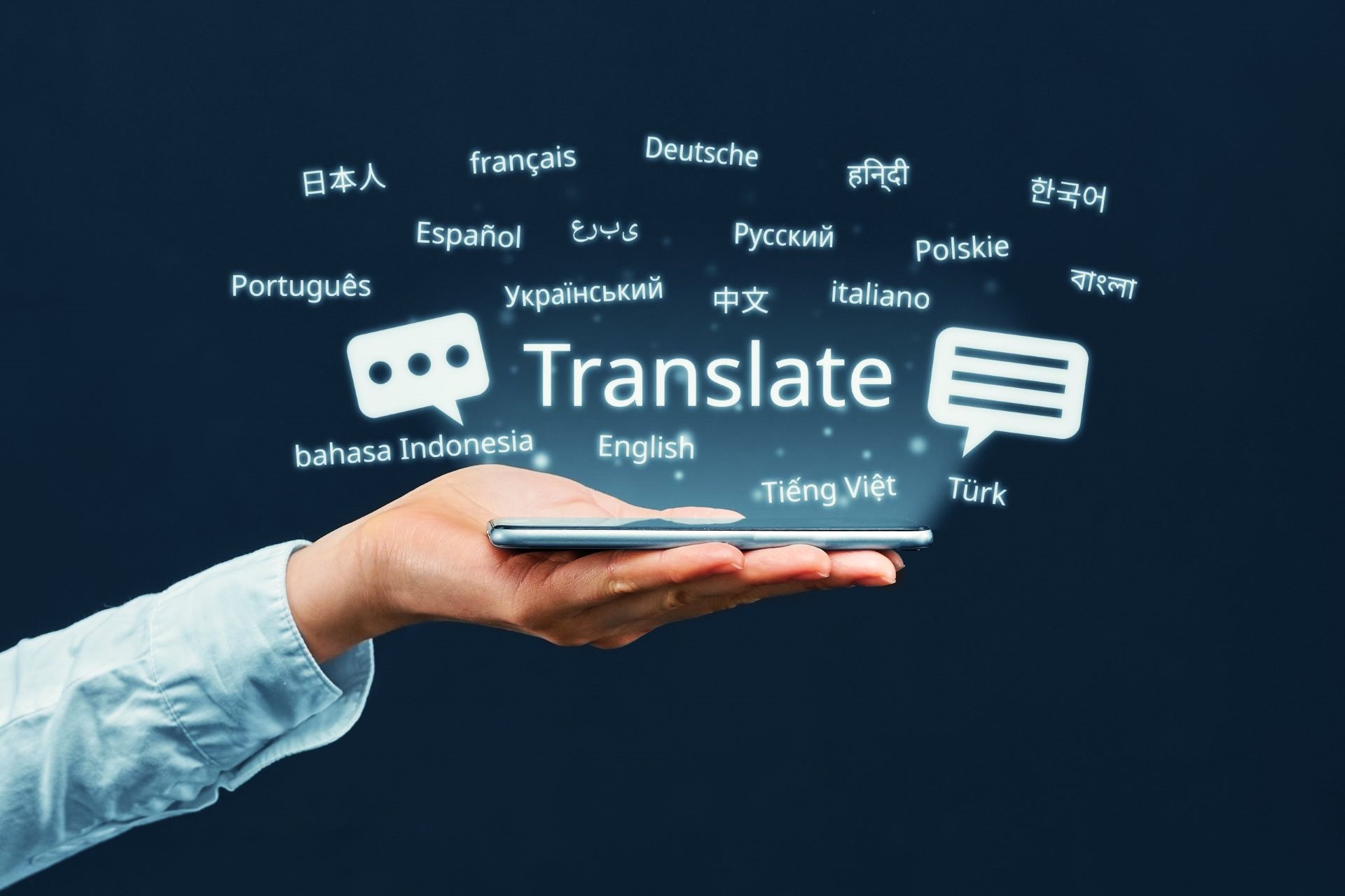 The Role of AI in Enhancing Real-Time Language Translation